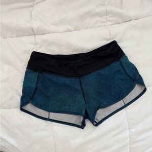 Lululemon speed up short - 4 way stretch, size 4, 2.5”